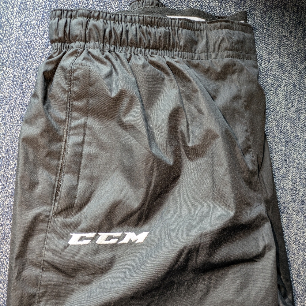 CCM Black Tactical Sports Trousers Youth XL